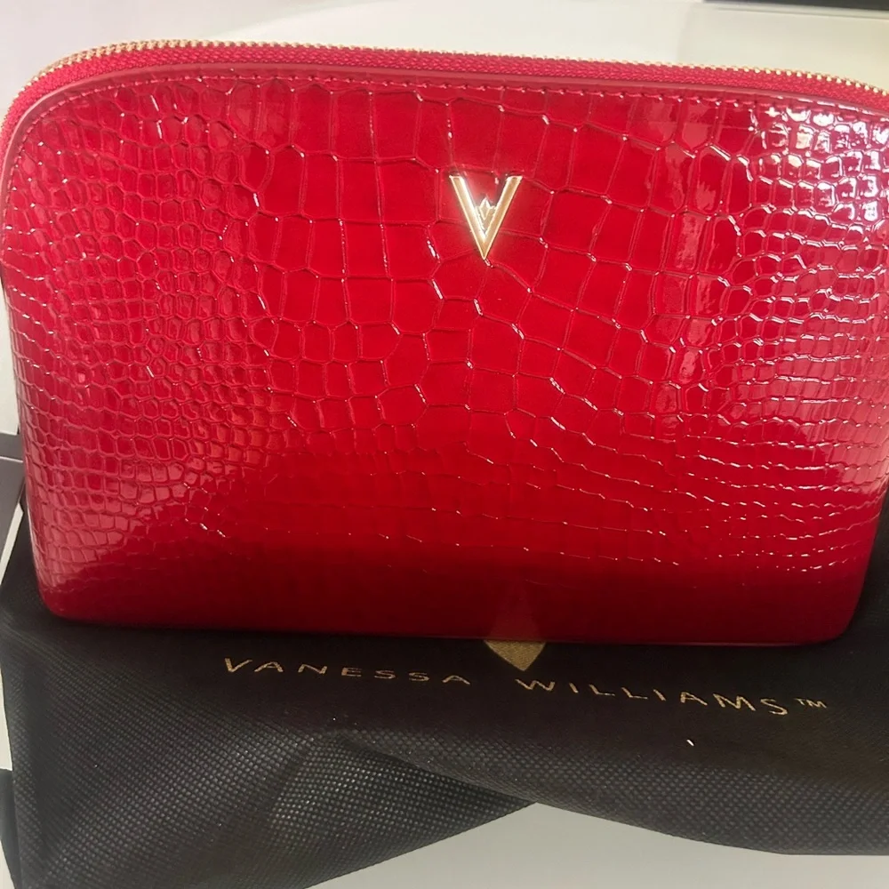 Vanessa Williams Elegant Red Crocodile-Embossed Women's Cosmetic bag